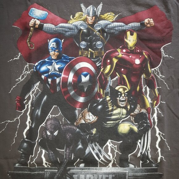 Marvel Avengers t-shirt - Picture 2 of 4